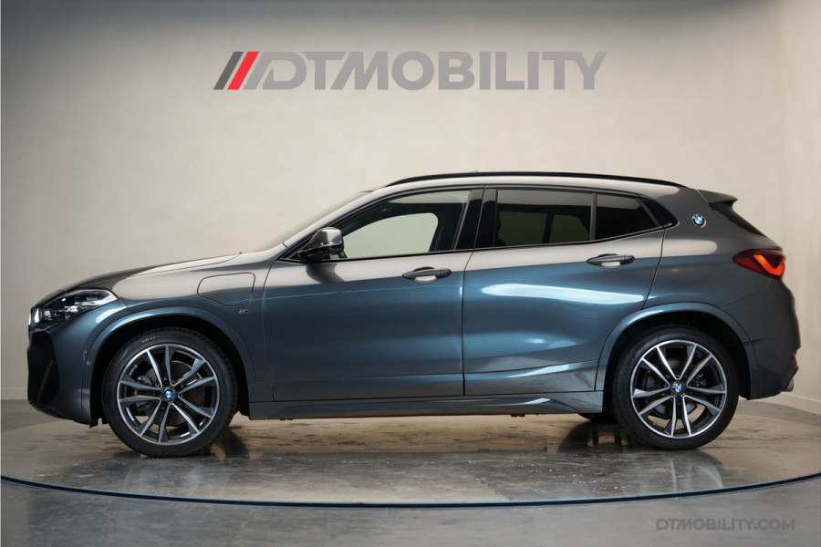 BMW X2 xDrive25e High Ex. | FACELIFT | Panoramadak | HuD | H/K