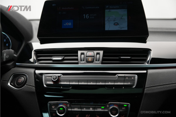 BMW X2 xDrive25e High Ex. | FACELIFT | Panoramadak | HuD | H/K