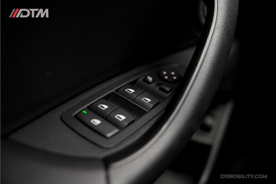 BMW X2 xDrive25e High Ex. | FACELIFT | Panoramadak | HuD | H/K