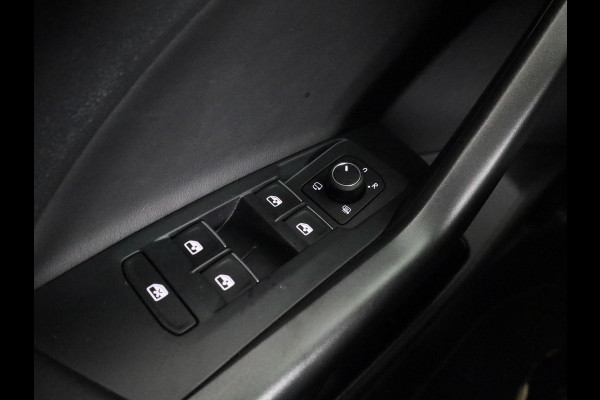 Volkswagen T-Cross R-Line Edition 1.0 TSI 85 kW / 116 PK SUV 7 versn.