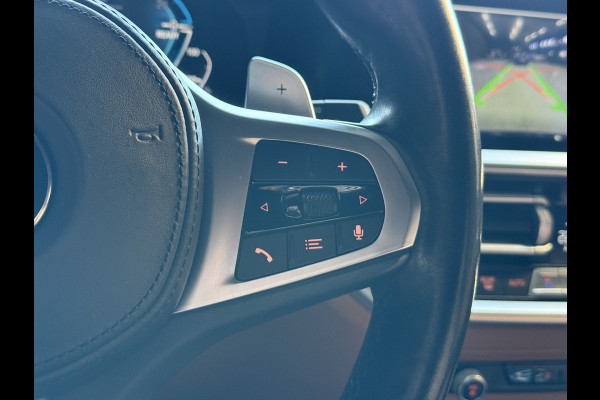 BMW 3 Serie Touring 320e Business Edition Plus | M-Sport | 19''inch | Stoel/stuurverw. | Apple Carplay | Sfeerverlichting