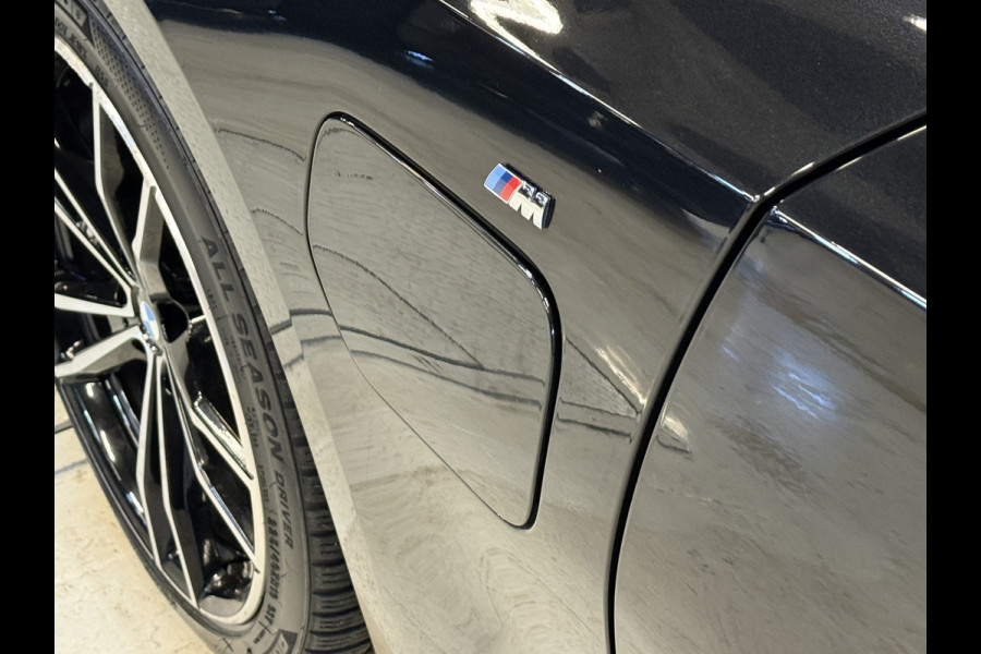 BMW 3 Serie Touring 320e Business Edition Plus | M-Sport | 19''inch | Stoel/stuurverw. | Apple Carplay | Sfeerverlichting