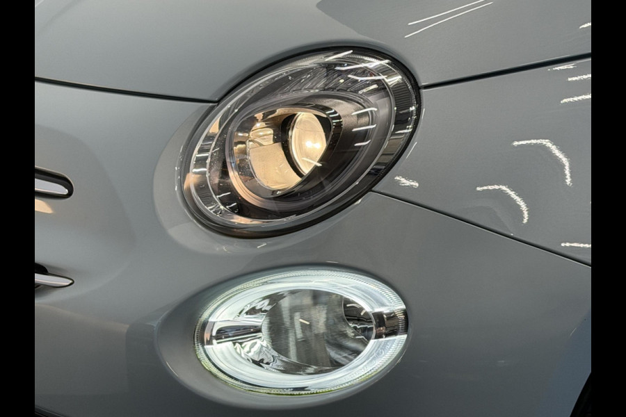 Fiat 500 1.0 Hybrid Dolcevita Panoramadak Navi Carplay Airco Cruise Control PDC Achter Lichtmetalen velgen