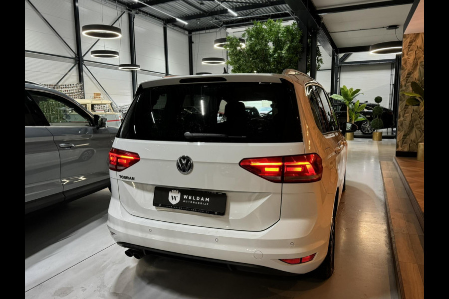 Volkswagen Touran 1.4 TSI Highline 7p Garantie Standkachel StoelVW Camera Carplay Adoptieve Cruise Navi Clima Led Rijklaar