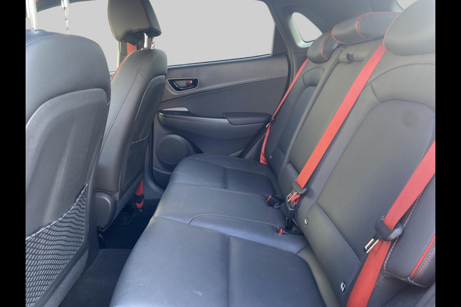 Hyundai Kona 1.6 T-GDI Premium | Trekhaak | NL auto |  Automaat