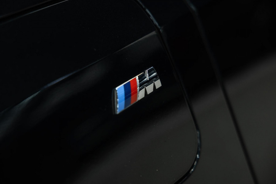 BMW X5 xDrive45e High Executive | M uitgevoerd | Stoelmassage | Sky Lounge | Head-Up | Carbon |