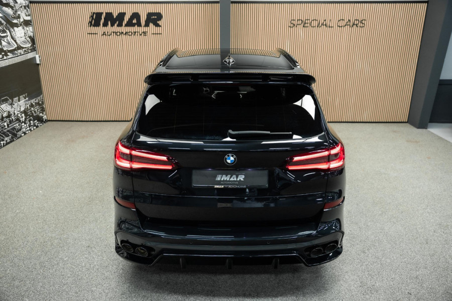 BMW X5 xDrive45e High Executive | M uitgevoerd | Stoelmassage | Sky Lounge | Head-Up | Carbon |
