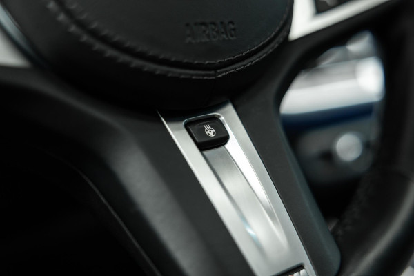 BMW X5 xDrive45e High Executive | M uitgevoerd | Stoelmassage | Sky Lounge | Head-Up | Carbon |