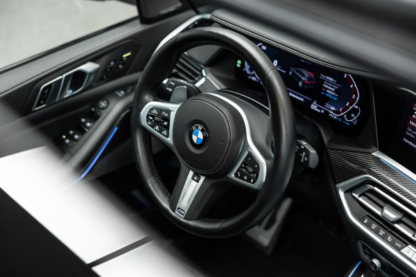 BMW X5 xDrive45e High Executive | M uitgevoerd | Stoelmassage | Sky Lounge | Head-Up | Carbon |