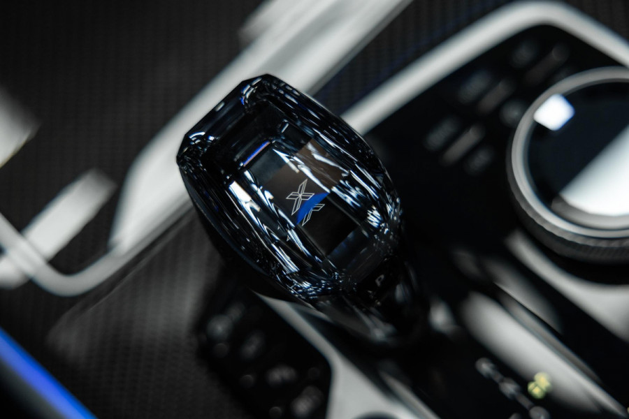 BMW X5 xDrive45e High Executive | M uitgevoerd | Stoelmassage | Sky Lounge | Head-Up | Carbon |