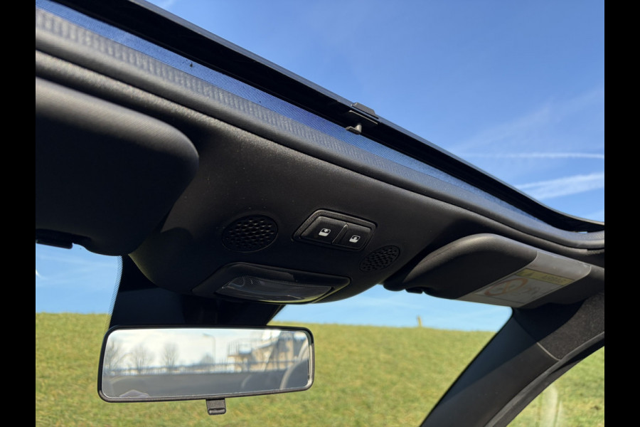 Fiat Abarth 595 Cabrio 1.4 T-Jet Pista Dealeronderhouden | Windscherm | PDC Achter | Navi