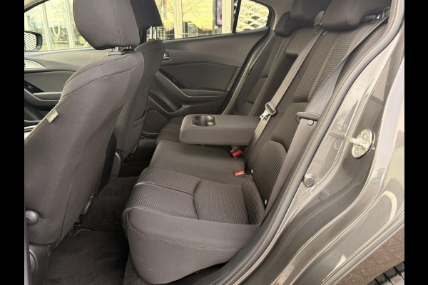 Mazda 3 2.0 SkyActiv-G 120 SkyLease | ACHTERUITRIJCAMERA | STOELVERWARMING |