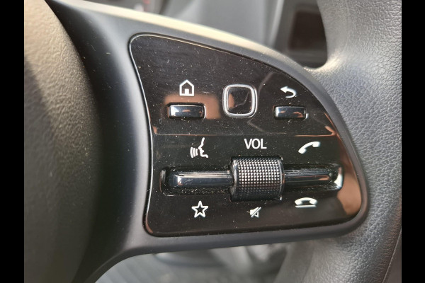 Mercedes-Benz Sprinter 311 CDI GB L2 FWD Functional 3.5T / AIRCO / CAMERA / 3 ZITS / DEALER ONDERHOUDEN / NAVI
