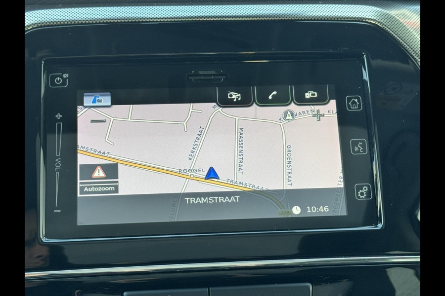 Suzuki Vitara 1.5 Hybrid Automaat Adaptive cruise Climate control Full LED Panoramadak Achteruitrijcamera Apple / Android Trekhaak