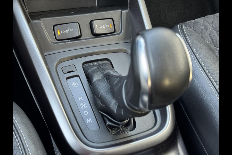Suzuki Vitara 1.5 Hybrid Automaat Adaptive cruise Climate control Full LED Panoramadak Achteruitrijcamera Apple / Android Trekhaak
