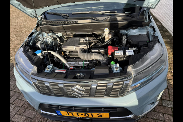 Suzuki Vitara 1.5 Hybrid Automaat Adaptive cruise Climate control Full LED Panoramadak Achteruitrijcamera Apple / Android Trekhaak