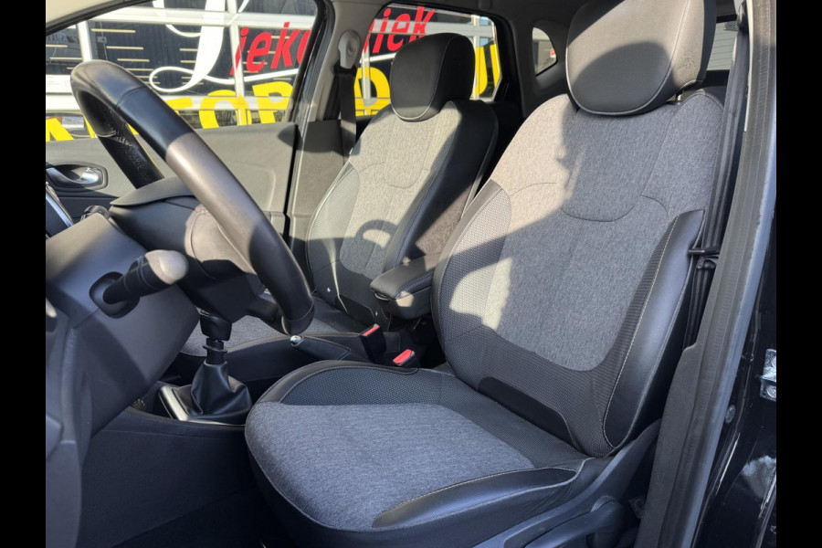 Renault Captur 1.2 TCe Bose - Navigatie I Airco I Sport velgen I PDC I LED I Comfort pakket I Dealer onderhouden