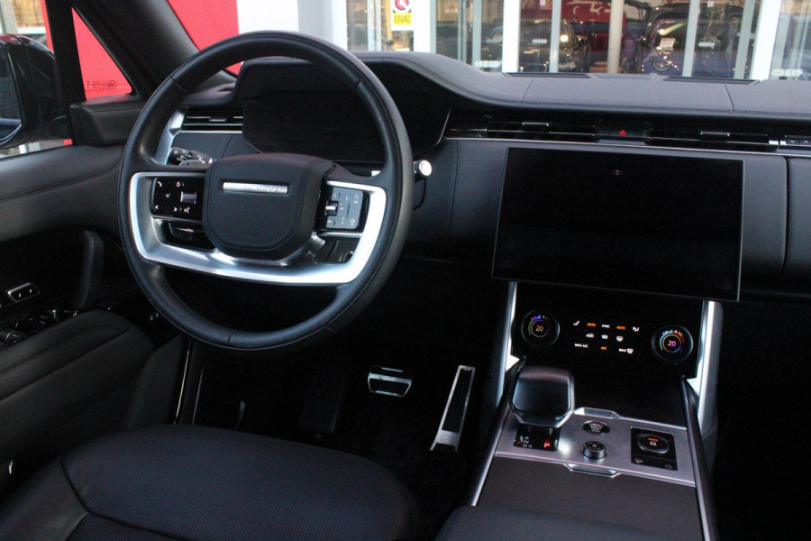 Land Rover Range Rover 4.4 V8 P530 SV LWB AWD SIGNATURE SUITE | PANORAMISCH SCHUIF/KANTEL DAK | MEESTURENDE ACHTERAS | ELEKTRISCH WEGKLAPBARE TREKHAAK | SV INTERIEUR FIRST CLASS CABIN PACK (TWEE VOLLEDIG VERTELBARE ACHTERSTOELEN MET SCHERMEN EN KOELKAST) (RSE) | 23" OBLIVN VELGEN | LUCHTVERING | MASSAGE FUNCTIE OP ALLE STOELEN INCL. VERWARMING EN KOELING | VOORRUIT/STUUR VERWARMING | PRIVACY GLASS | LEDEREN BEKLEDING SEMI ANILINE/EBONY | ADAPTIVE CRUISE CONTROL | ALLE STOELEN ELEKTRISCH VERSTELBAAR 24 VOUDIG | 360° CAMERA | HEMELBEKLEDING LEDER EBONY | DODEHOEK DETECTIE | HEAD UP DISPLAY | S
