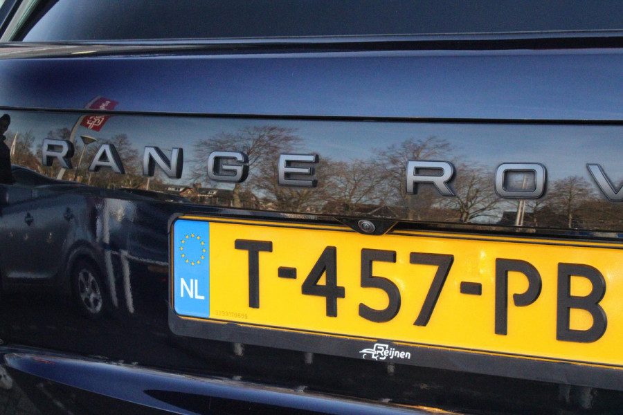 Land Rover Range Rover 4.4 V8 P530 SV LWB AWD SIGNATURE SUITE | PANORAMISCH SCHUIF/KANTEL DAK | MEESTURENDE ACHTERAS | ELEKTRISCH WEGKLAPBARE TREKHAAK | SV INTERIEUR FIRST CLASS CABIN PACK (TWEE VOLLEDIG VERTELBARE ACHTERSTOELEN MET SCHERMEN EN KOELKAST) (RSE) | 23" OBLIVN VELGEN | LUCHTVERING | MASSAGE FUNCTIE OP ALLE STOELEN INCL. VERWARMING EN KOELING | VOORRUIT/STUUR VERWARMING | PRIVACY GLASS | LEDEREN BEKLEDING SEMI ANILINE/EBONY | ADAPTIVE CRUISE CONTROL | ALLE STOELEN ELEKTRISCH VERSTELBAAR 24 VOUDIG | 360° CAMERA | HEMELBEKLEDING LEDER EBONY | DODEHOEK DETECTIE | HEAD UP DISPLAY | S