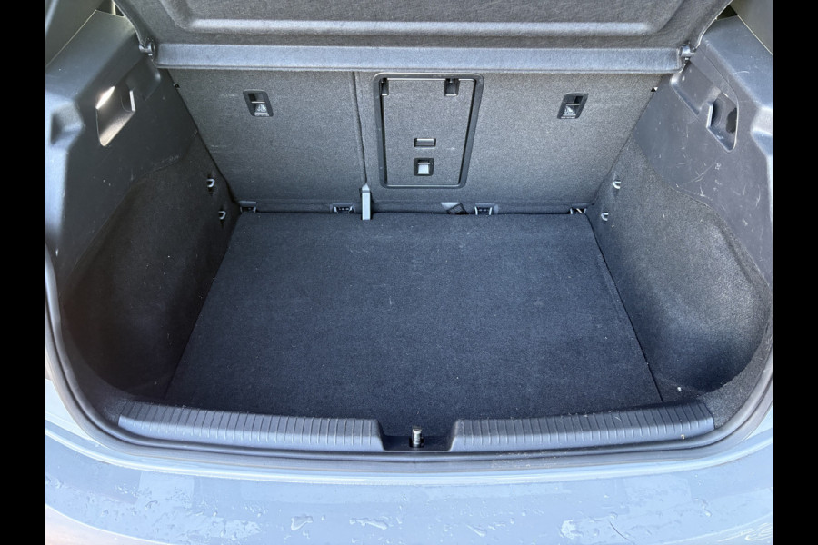 Volkswagen ID.3 First Plus 58 kWh SoH91% CAMERA/KEYLESS/ADAPT.CRUISE/19INCH/WINTERPACK