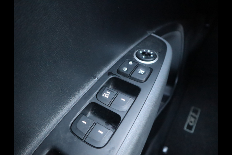 Hyundai i10 1.0i Comfort / CruiseControl