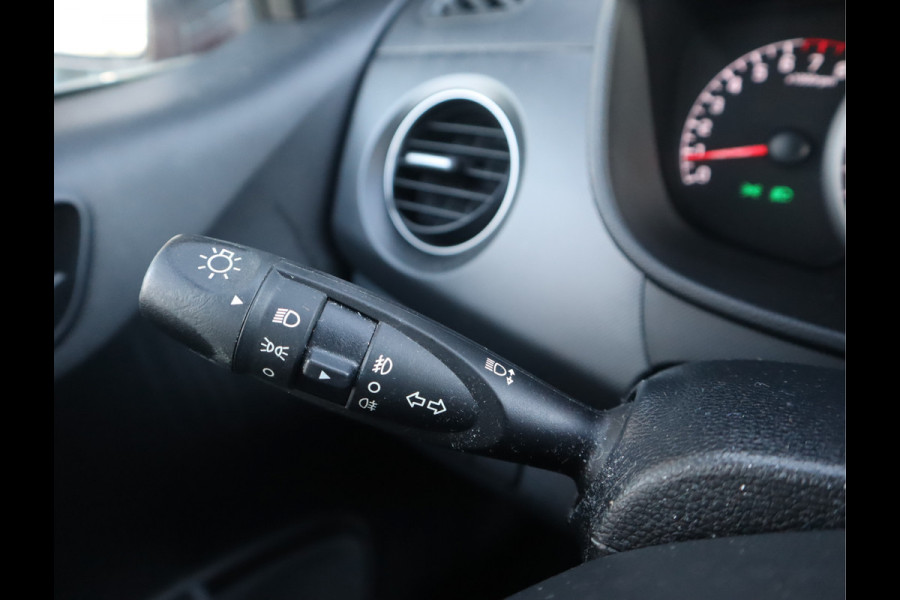 Hyundai i10 1.0i Comfort / CruiseControl