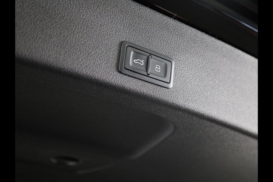 Audi A6 Avant 50 TFSI e quattro Advanced edition 299pk| Panoramadak | Head Up Display | Trekhaak | Lederen bekleding | Parkeercamera