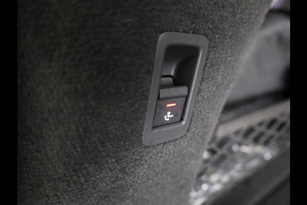 Audi A6 Avant 50 TFSI e quattro Advanced edition 299pk| Panoramadak | Head Up Display | Trekhaak | Lederen bekleding | Parkeercamera