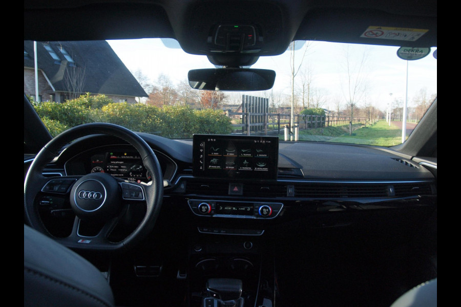 Audi A5 Sportback 35 TFSI S edition Competition | Panoramadak | Sfeerverlichting | Apple Carplay | Virtual Cockpit |