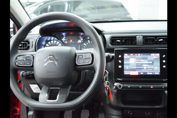 Citroën C3 1.2 PureTech Feel | CRUISECONTROL | CARPLAY | E.C.C. | ZWART DAK |
