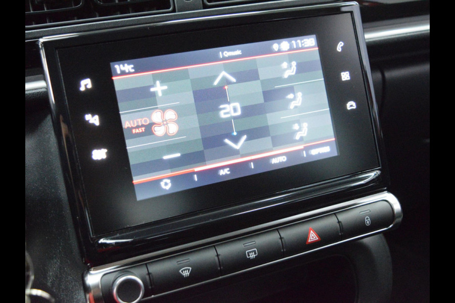Citroën C3 1.2 PureTech Feel | CRUISECONTROL | CARPLAY | E.C.C. | ZWART DAK |