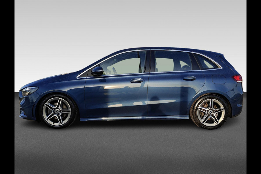 Mercedes-Benz B-Klasse 180 Business Solution AMG | AMG Styling | Sfeerverlichting | Voorstoelen verwarmd