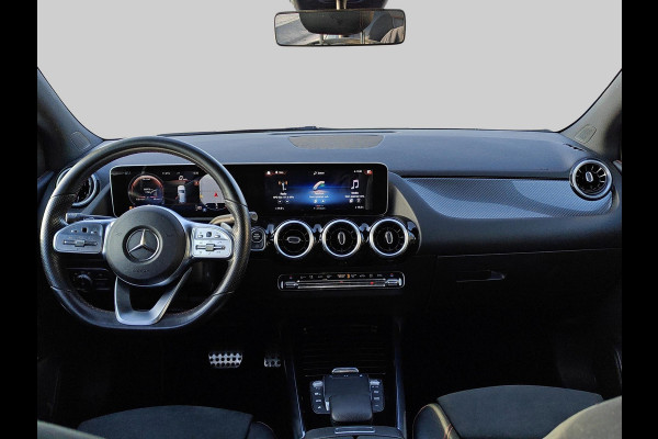 Mercedes-Benz B-Klasse 180 Business Solution AMG | AMG Styling | Sfeerverlichting | Voorstoelen verwarmd