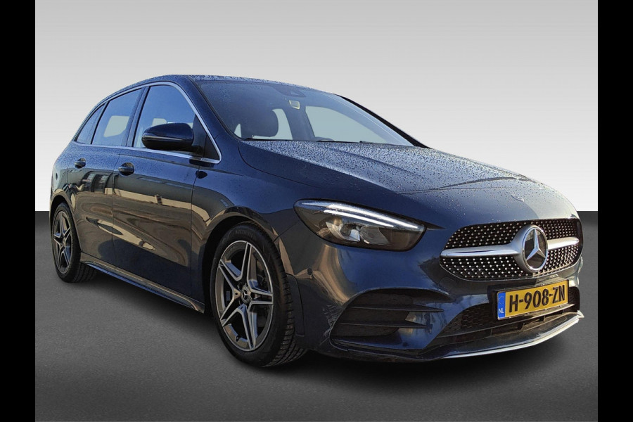 Mercedes-Benz B-Klasse 180 Business Solution AMG | AMG Styling | Sfeerverlichting | Voorstoelen verwarmd