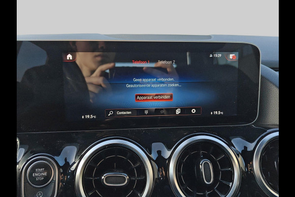 Mercedes-Benz B-Klasse 180 Business Solution AMG | AMG Styling | Sfeerverlichting | Voorstoelen verwarmd