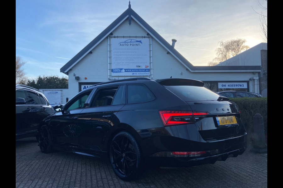 Škoda Superb Combi 1.5TSI RS-SPORTLINE/PANO/MAXTON/VIRTUAL