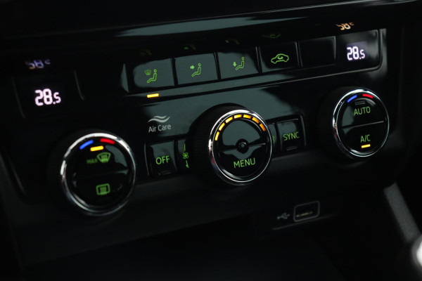 Škoda Octavia 1.0 TSI Greentech Sport Business|Trekhaak|17"|Cruise|Climate