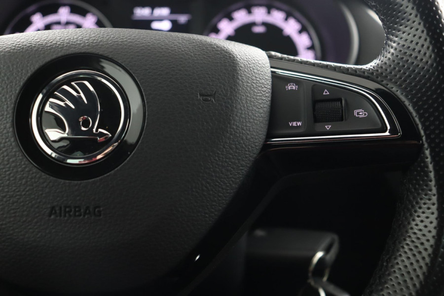 Škoda Octavia 1.0 TSI Greentech Sport Business|Trekhaak|17"|Cruise|Climate