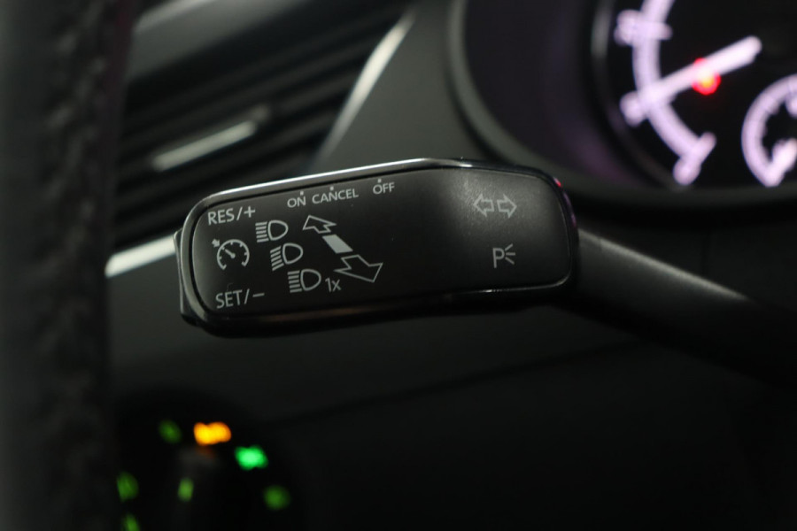 Škoda Octavia 1.0 TSI Greentech Sport Business|Trekhaak|17"|Cruise|Climate