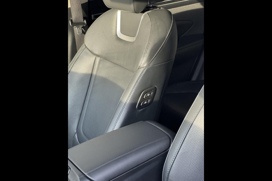 Hyundai Tucson 1.6 T-GDI HEV Premium- Navigatie I Leer I Airco I Sport velgen I LED I PDC I Dealer onderhouden