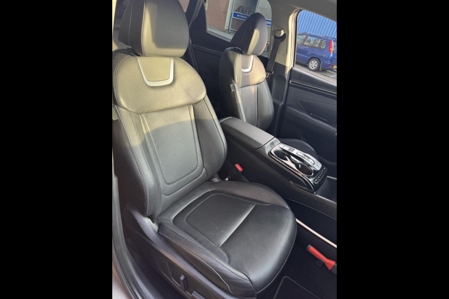 Hyundai Tucson 1.6 T-GDI HEV Premium- Navigatie I Leer I Airco I Sport velgen I LED I PDC I Dealer onderhouden