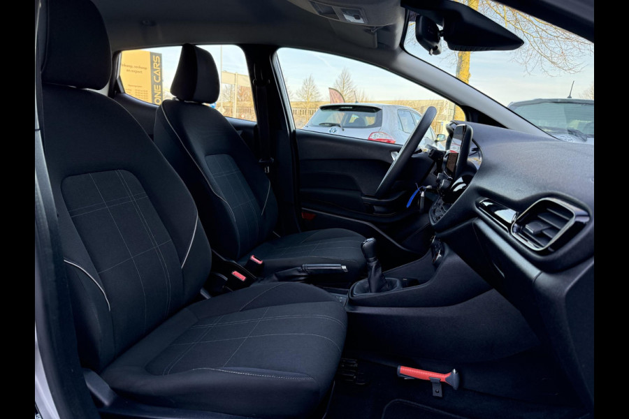 Ford Fiesta 1.1 Trend Navi,Clima,Rijstrooksensor,Lm velgen,Pdc,Dealer Onderhouden,N.A.P,Weinig Km,Apk tot 11-2026