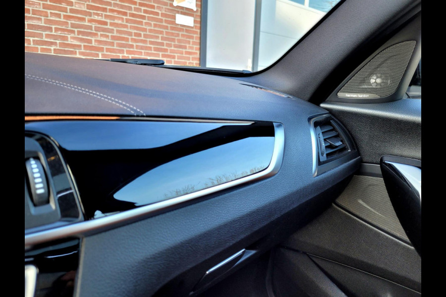 BMW 1-serie 118i Edition M-Sport, Dak, Harman K., Cognac leer (BTW NL NAP)