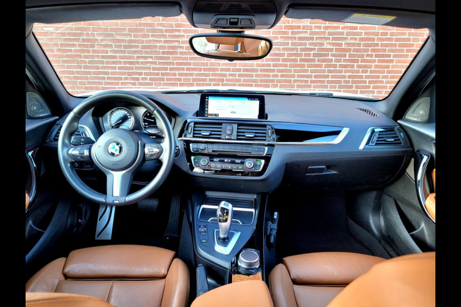 BMW 1-serie 118i Edition M-Sport, Dak, Harman K., Cognac leer (BTW NL NAP)