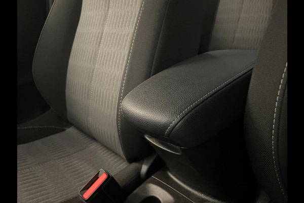 Opel Corsa 1.2 Edition AIRCO NAVI CRUISE STUURVERW PDC BLUETOOTH VELGEN ELEK RAMEN CENT VERG NIEUWSTAAT