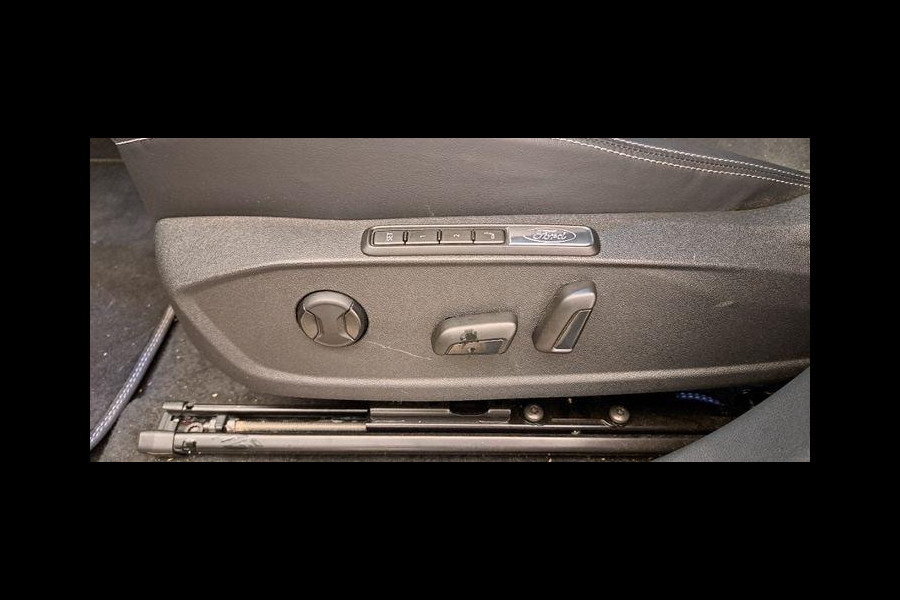 Ford Explorer Premium Extended Range RWD 77 kWh | 286pk | AGR Stoelen | Driver Assistance Pack |