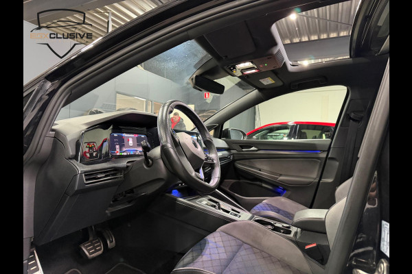 Volkswagen Golf 2.0 TSI R 4Motion Pano/HarmanKardon/Keyless