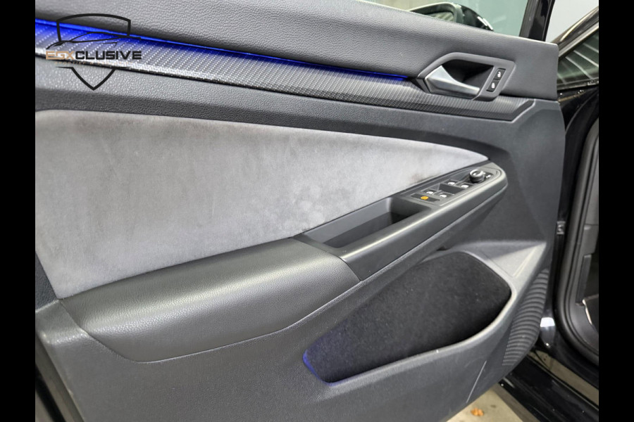 Volkswagen Golf 2.0 TSI R 4Motion Pano/HarmanKardon/Keyless