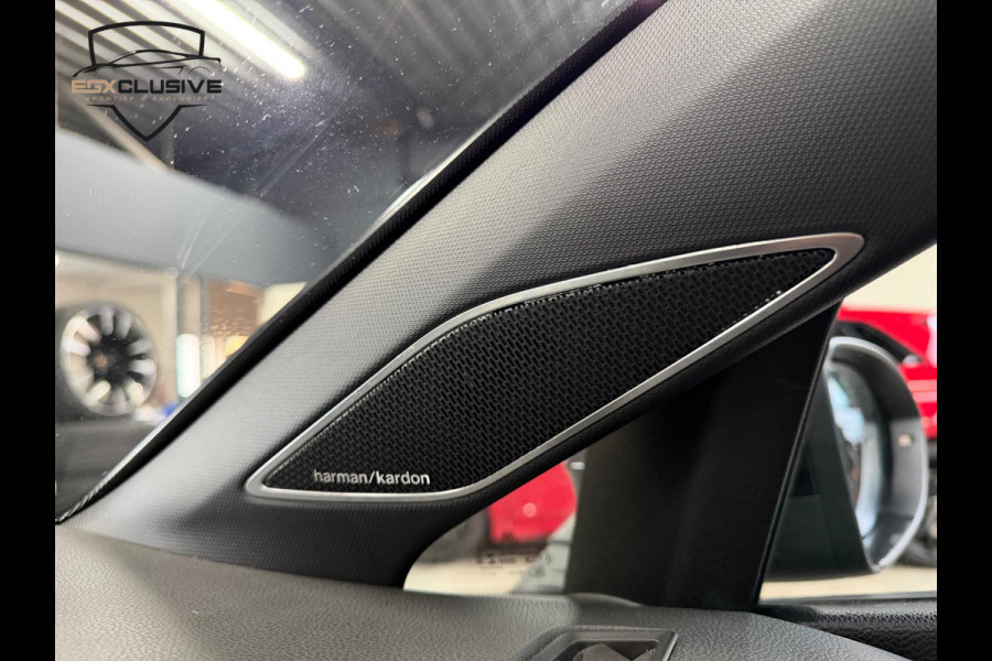 Volkswagen Golf 2.0 TSI R 4Motion Pano/HarmanKardon/Keyless