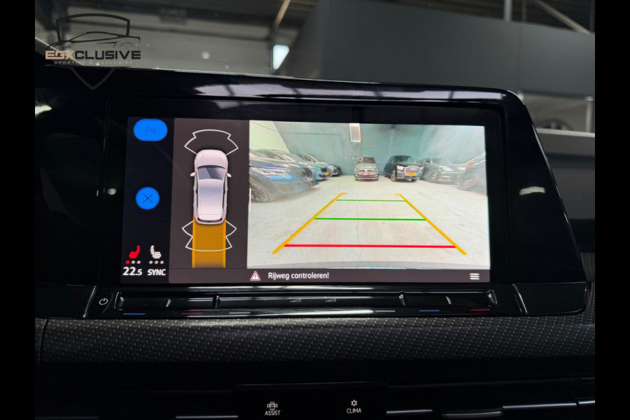 Volkswagen Golf 2.0 TSI R 4Motion Pano/HarmanKardon/Keyless